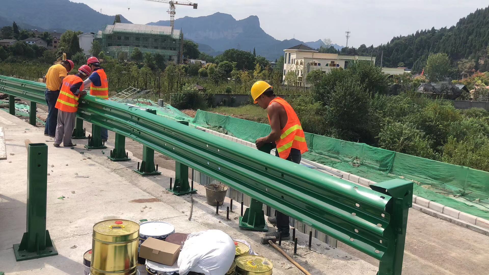 衢江区三波波形护栏热镀锌波形护栏 - 推荐